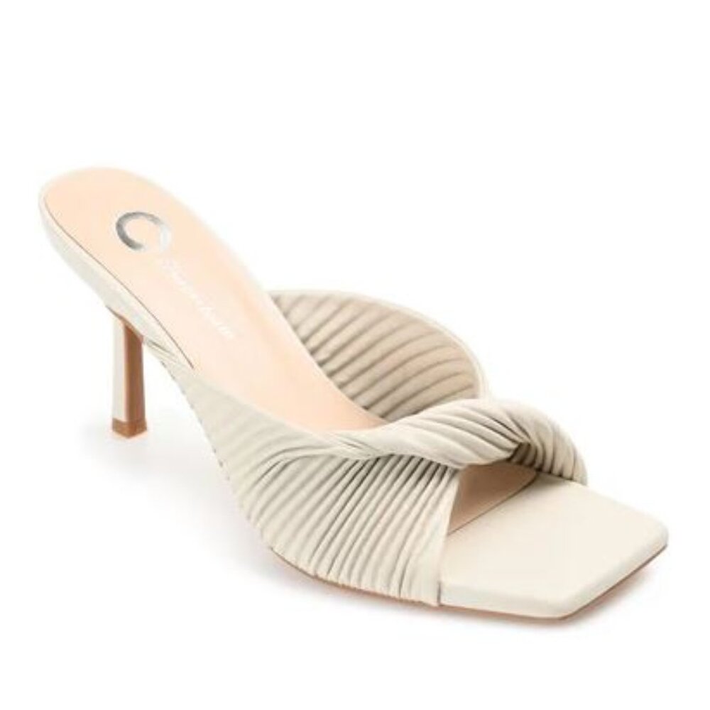 Journee Collection Women's Faux Leather Greer Mule Heels Off White Size 8.5 NWB